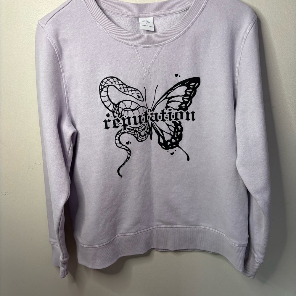 Lavender Graphic Sweatshirt